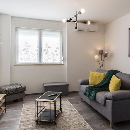 Apartment Retiro Пула Экстерьер фото