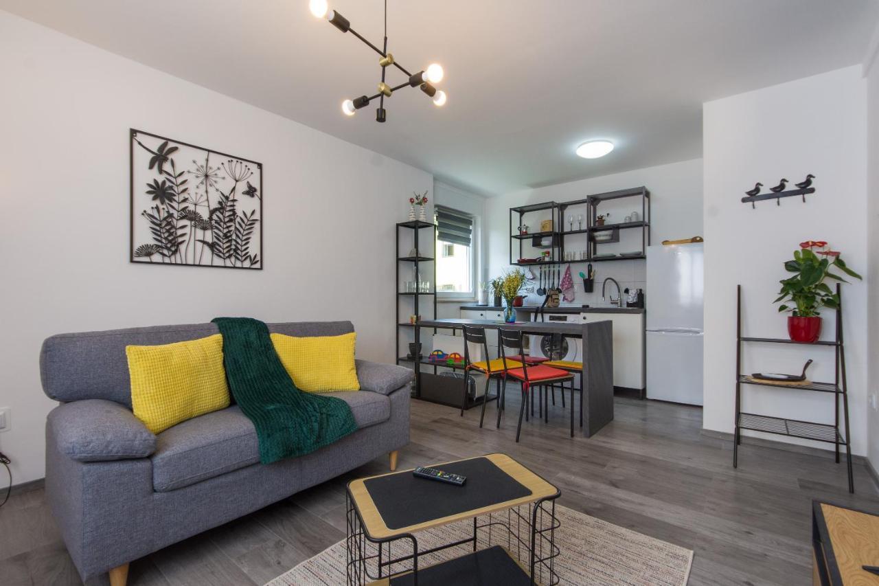 Apartment Retiro Пула Экстерьер фото